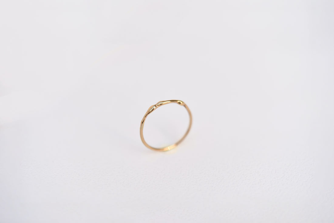 Irregular Ring 不規則線戒